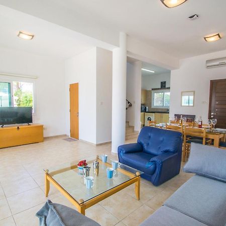 Ayia Thekla Atlas 10 Villa Sotira  エクステリア 写真